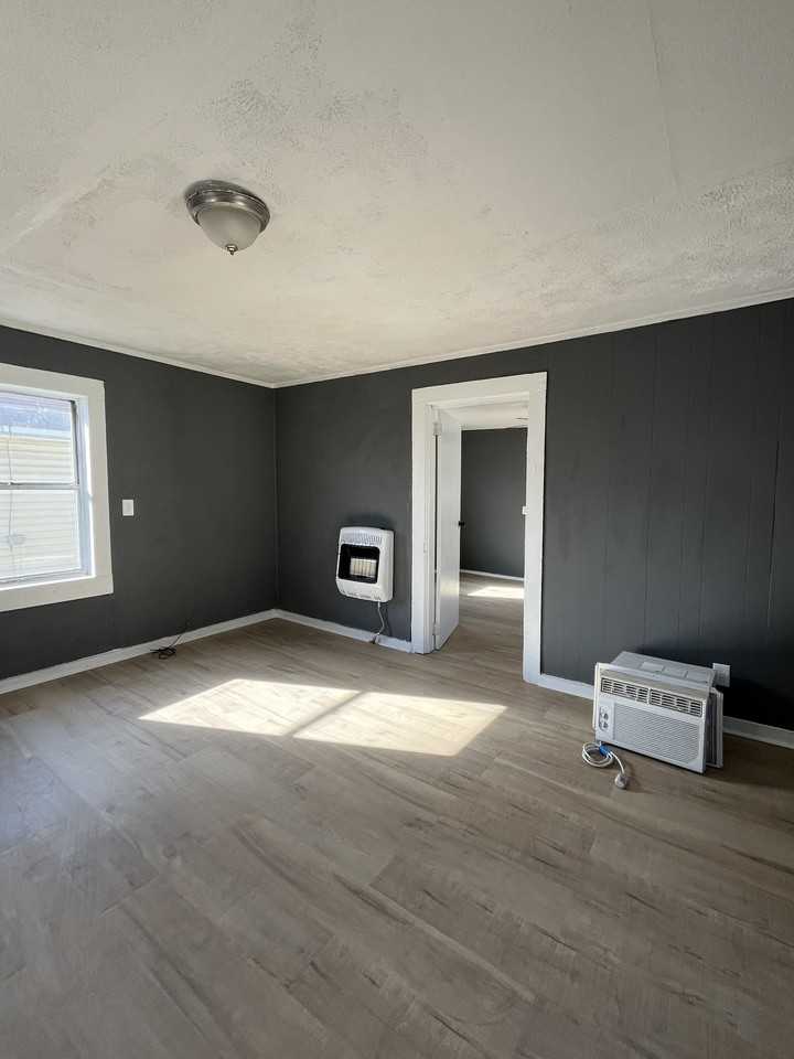 211 Haywood St #1 - Photo 2 of 8