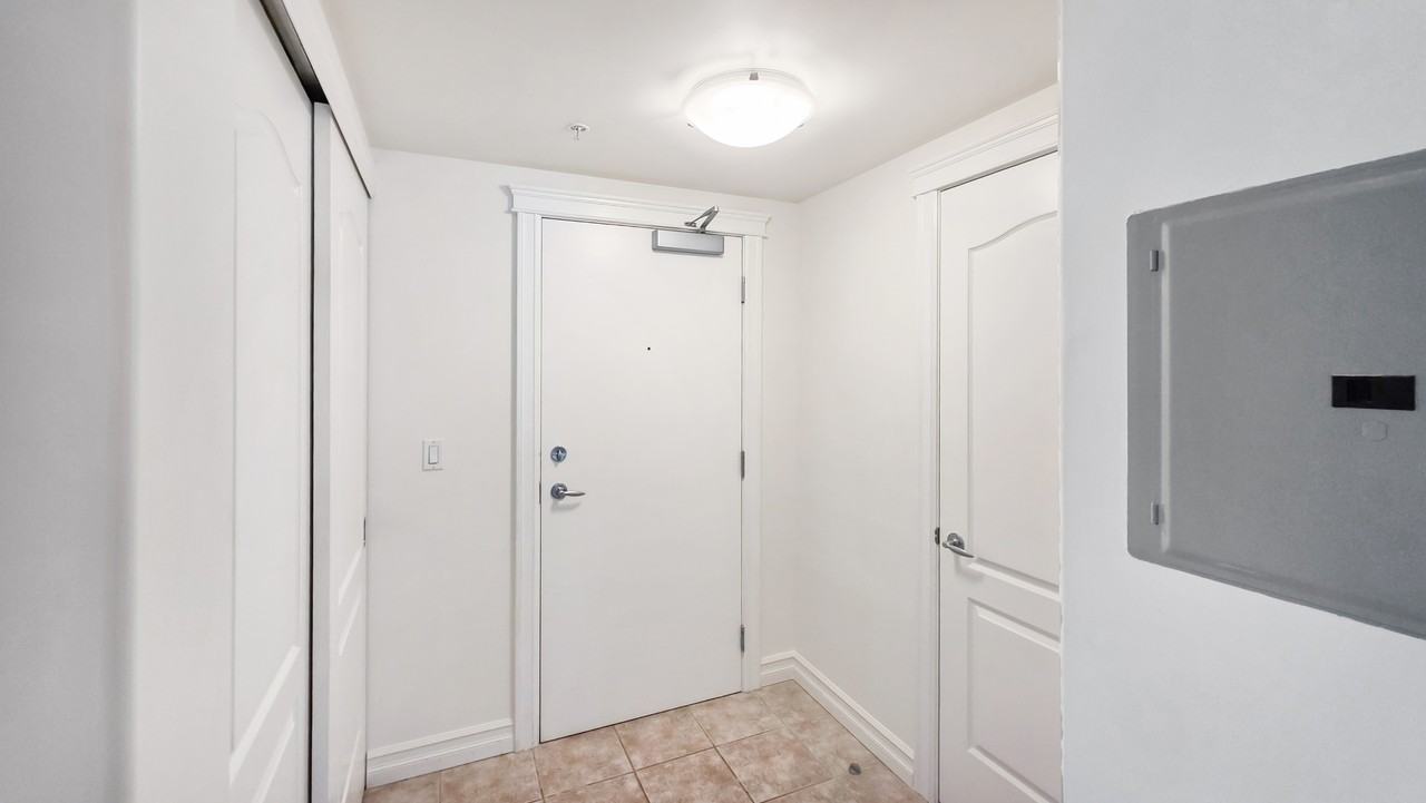 836 15 Ave Sw #208 - Photo 3 of 20