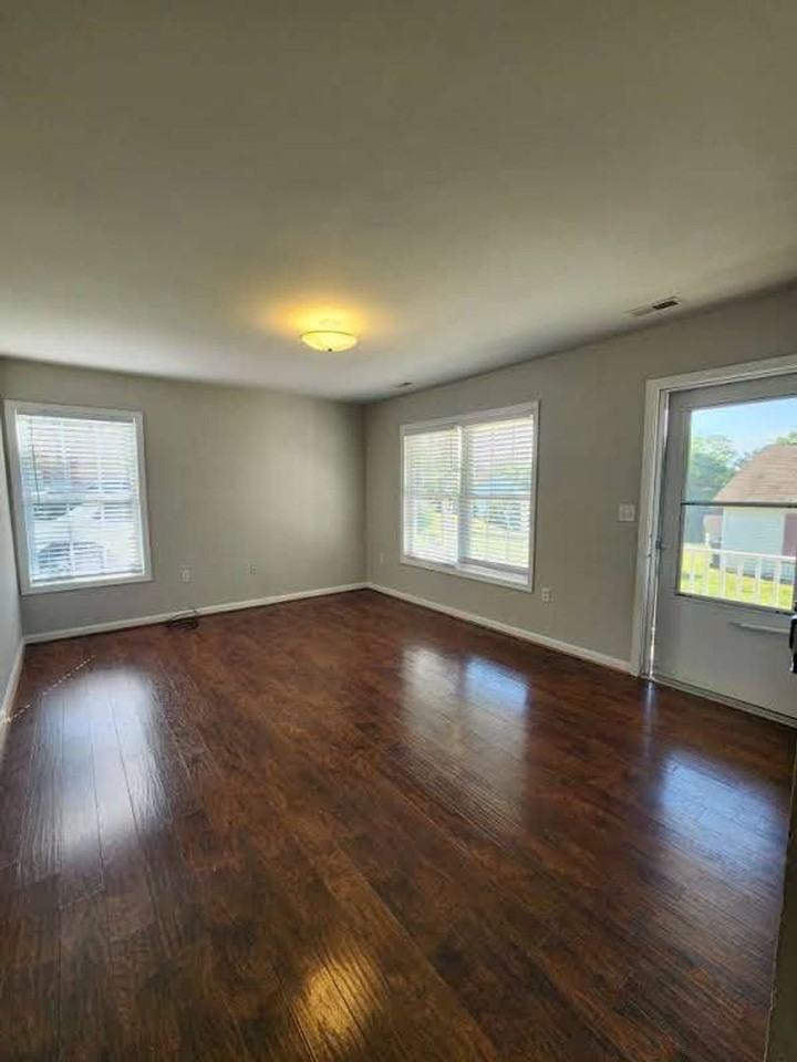1760 Birch Dr - Photo 7 of 18