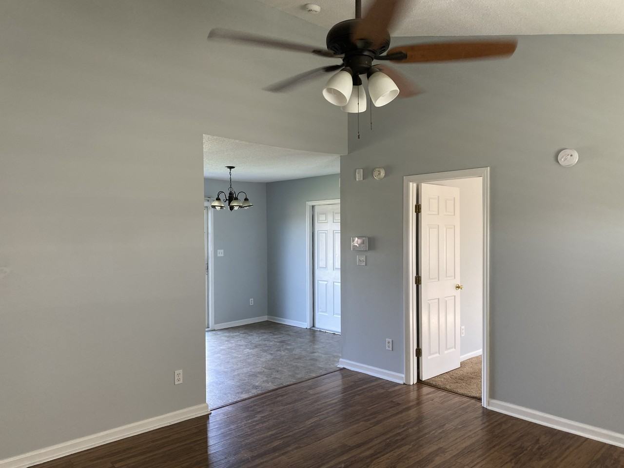 105 Foxtrail Dr #1 - Photo 5 of 13