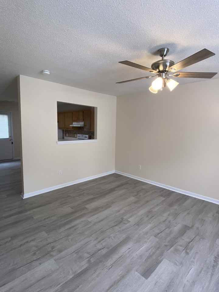 350 Bracken Pl #1 - Photo 4 of 14