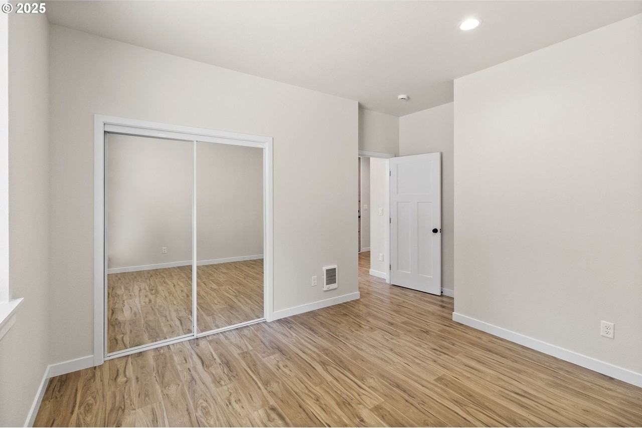 85152 Winding Way #1 - Photo 3 of 28