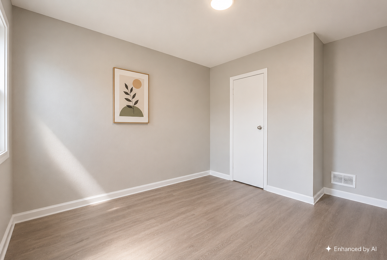 2033 4th Ave #2037 - Photo 4 of 7