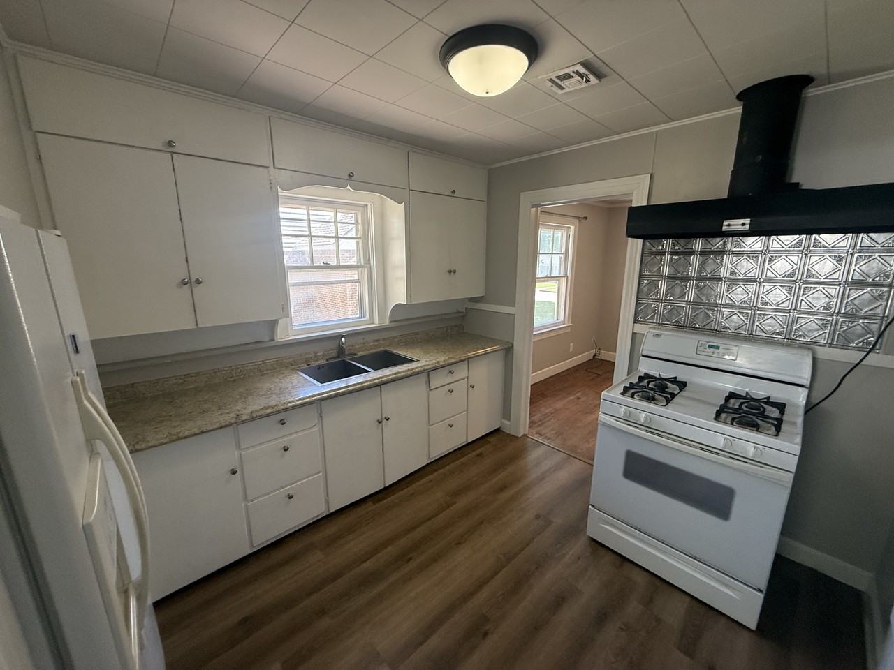 1205 S High School St #1 - Photo 4 of 10