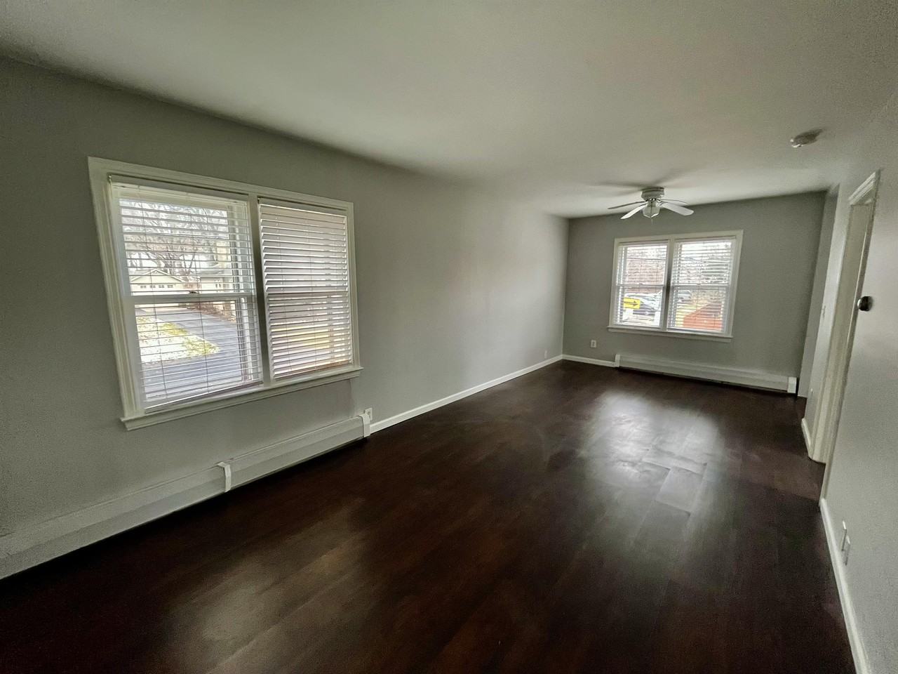 62 Madison Ct #1 - Photo 5 of 33