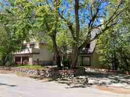 featured image of 887 Talisman Ln