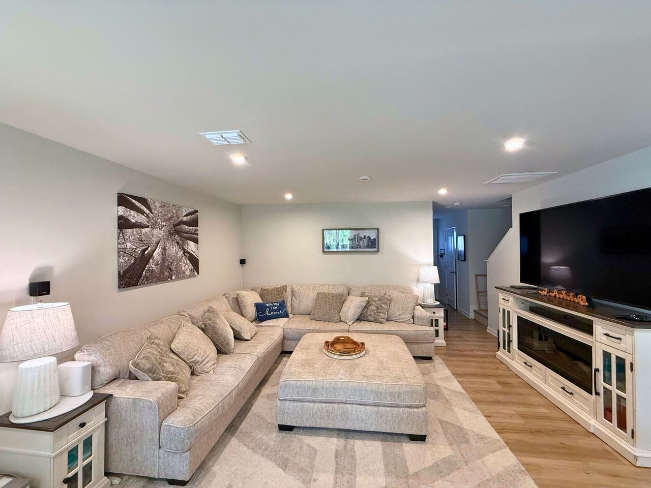 168 Sarnesfield Way #1 - Photo 5 of 23