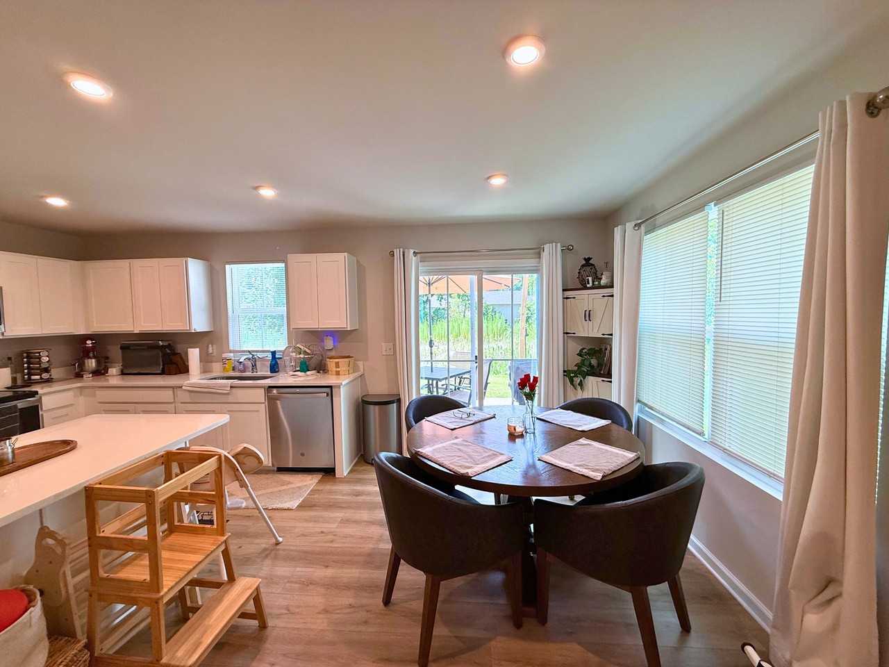 168 Sarnesfield Way #1 - Photo 6 of 23