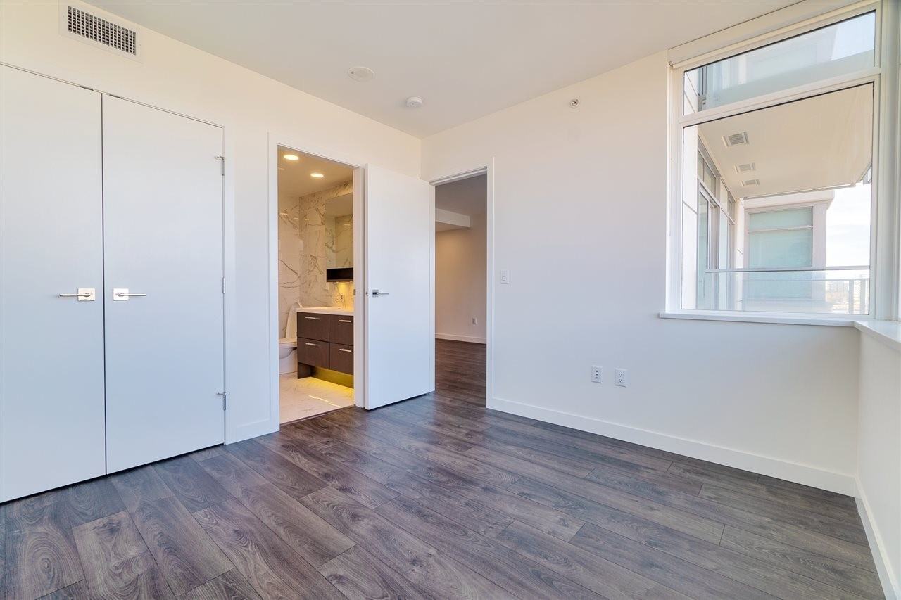 5580 Number 3 Road - Photo 2 of 13