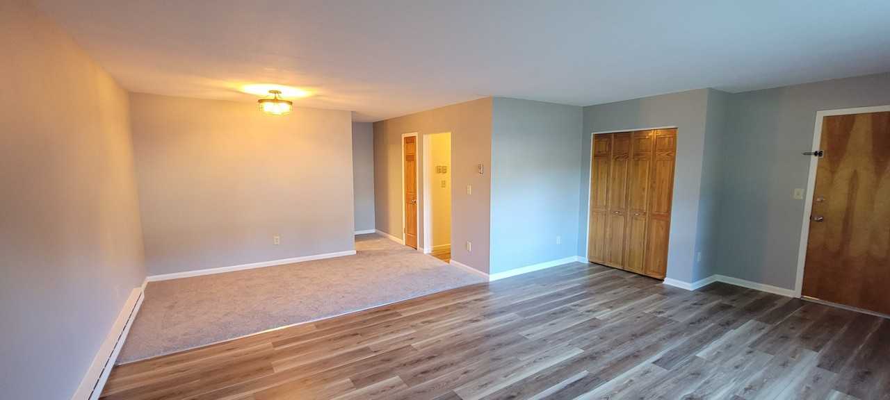 6 White Gate Dr #6I - Photo 5 of 10