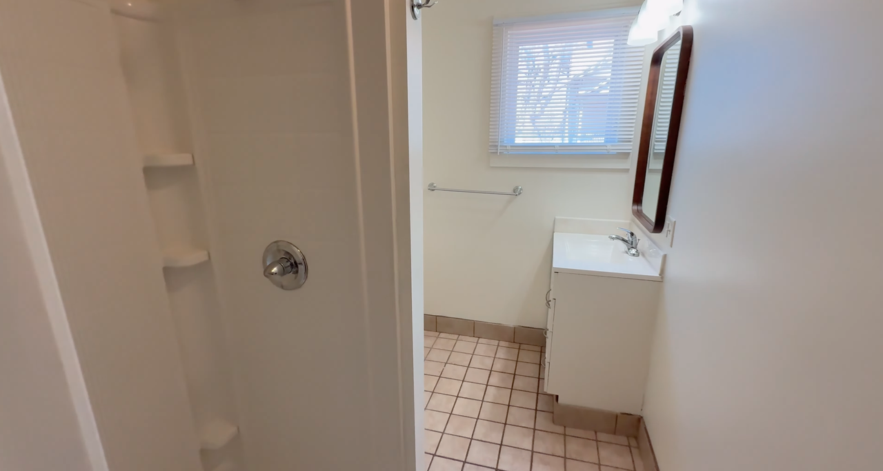 316 E Seneca St #2 - Photo 2 of 4
