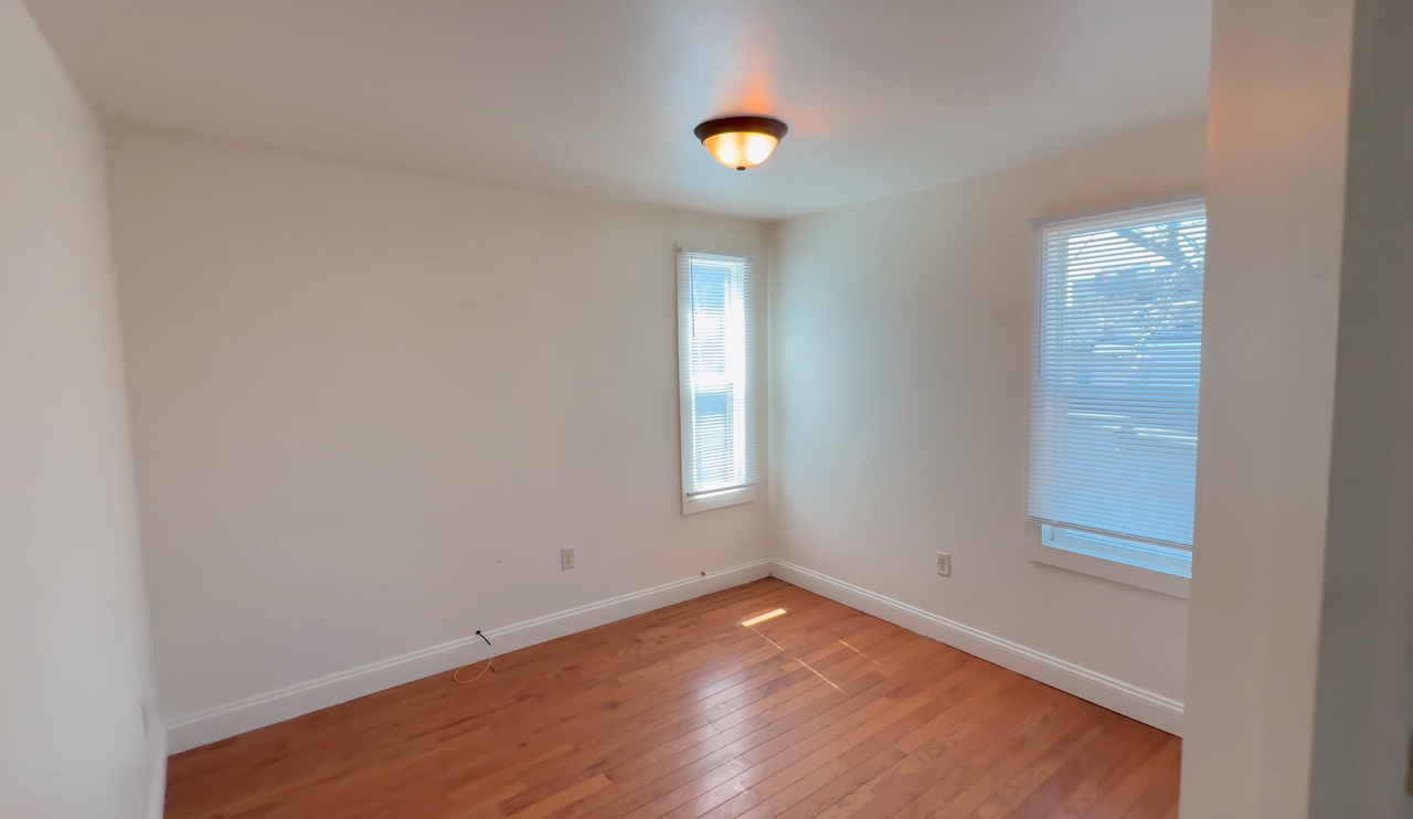 316 E Seneca St #2 - Photo 3 of 4