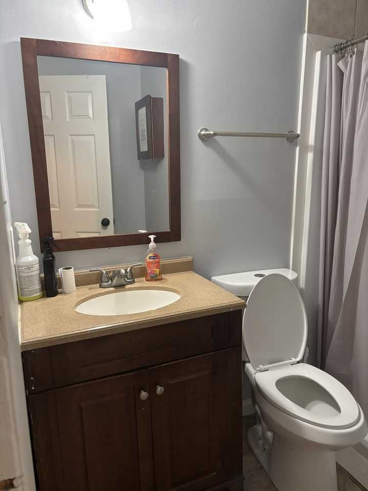 Corder Dr #5 - Photo 3 of 8