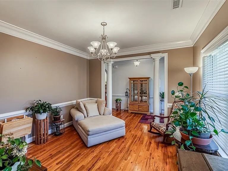 100 Carlissa Ct #1 - Photo 5 of 30