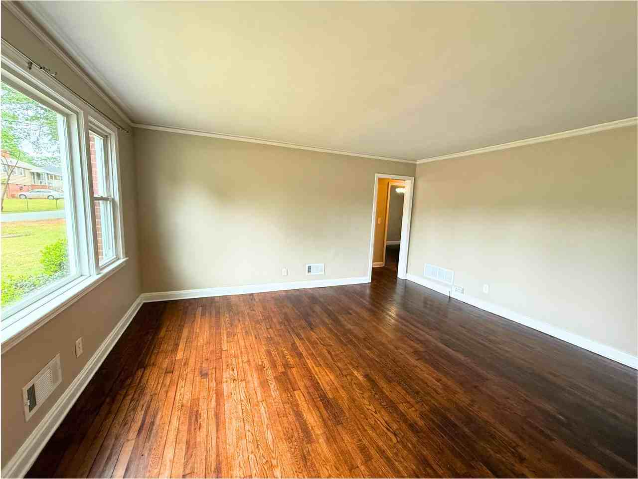12 Templewood Dr #1 - Photo 2 of 14
