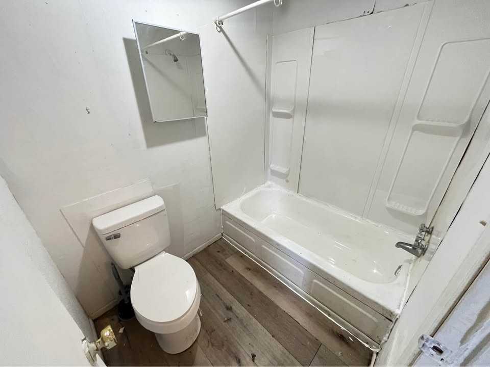 1003 Muller Ave #2 - Photo 3 of 13