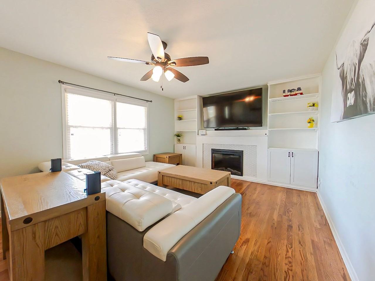1117 Eisenhower Dr - Photo 4 of 24
