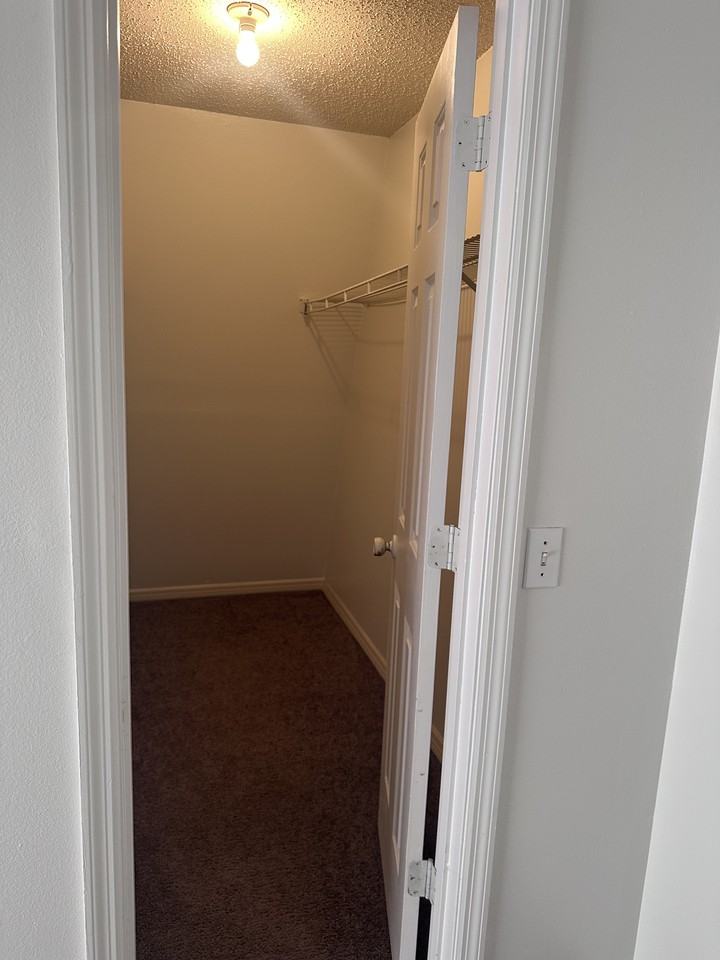 1237 CR463B - A4 #A4 - Photo 6 of 8