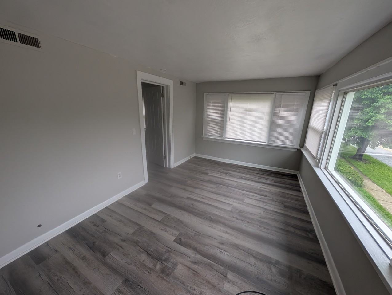 608 W Highland Ave #1 - Photo 2 of 8