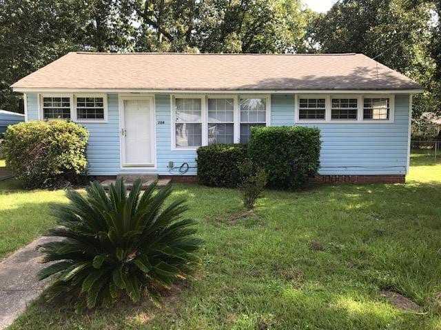 704 Maple St #1