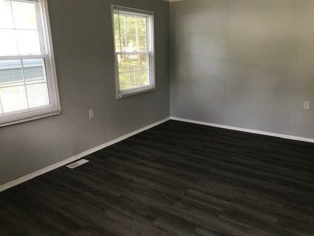 704 Maple St #1 - Photo 2 of 12