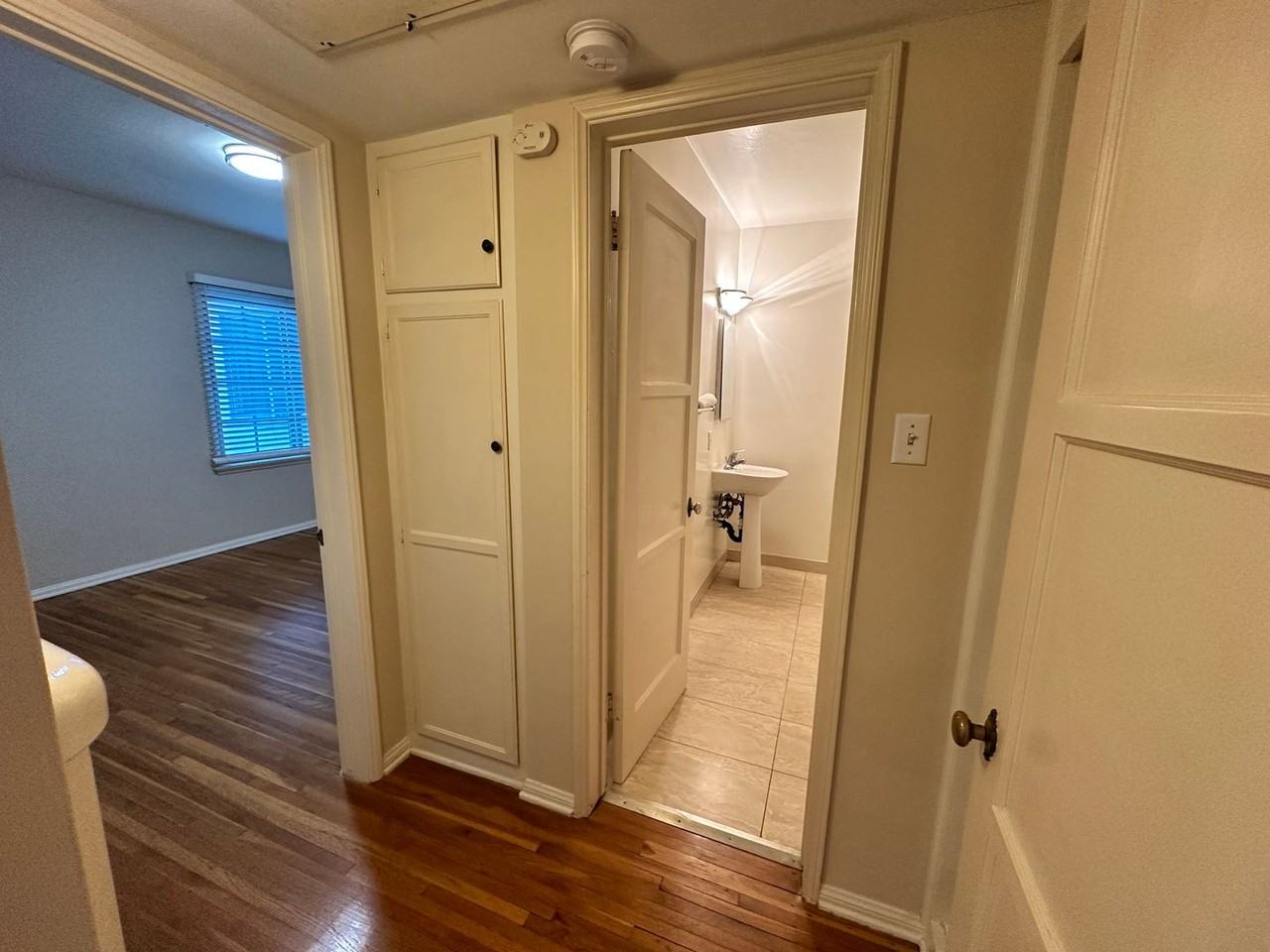 15127-37 Dickens St. - Photo 7 of 18