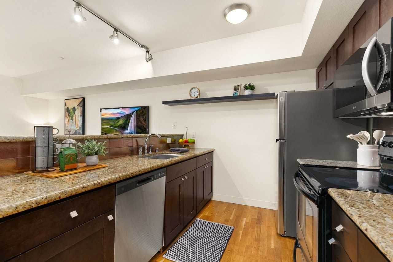 1620 Belmont Ave #529 - Photo 7 of 20