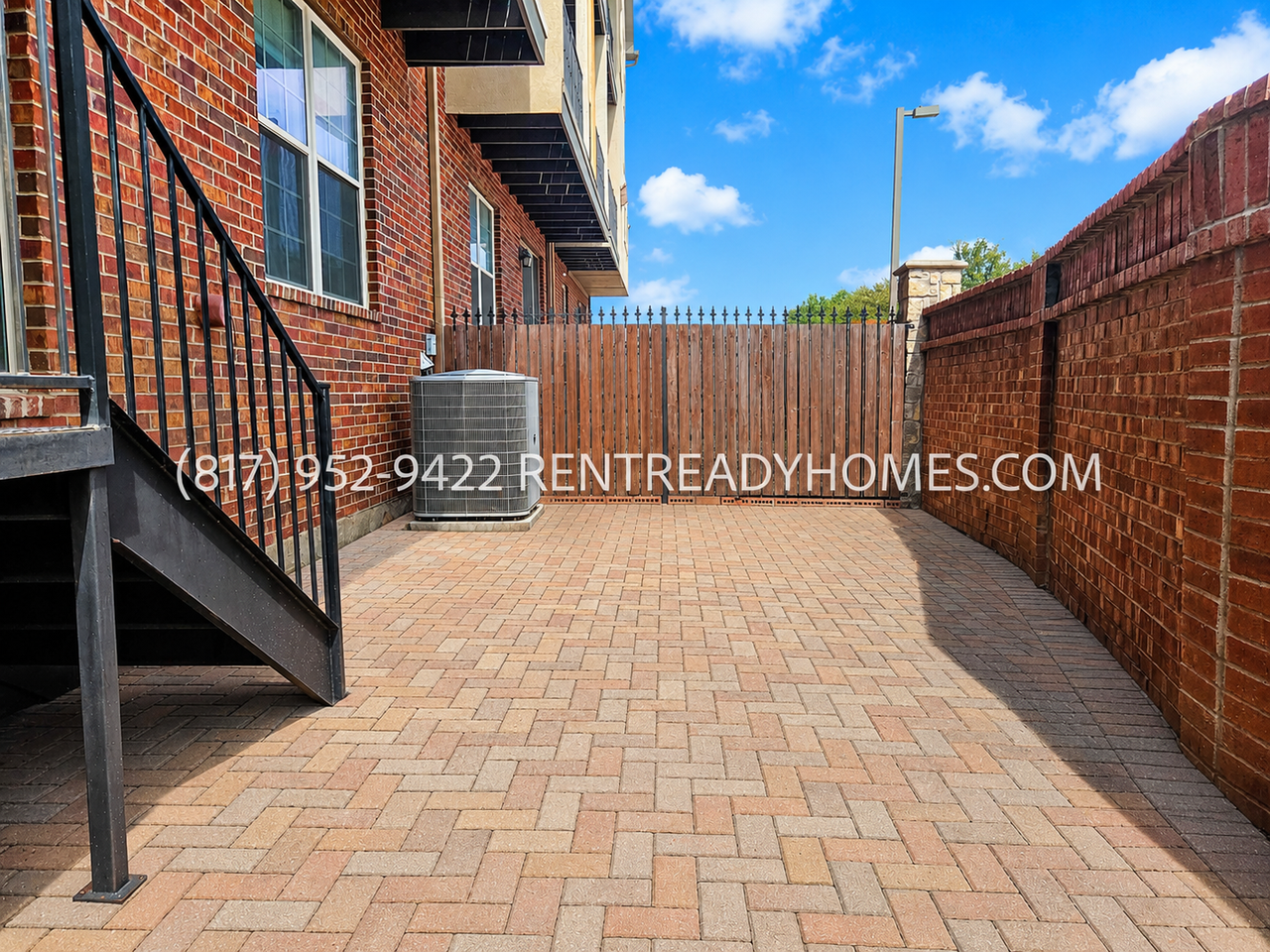 509 Rockingham Dr - Photo 4 of 29