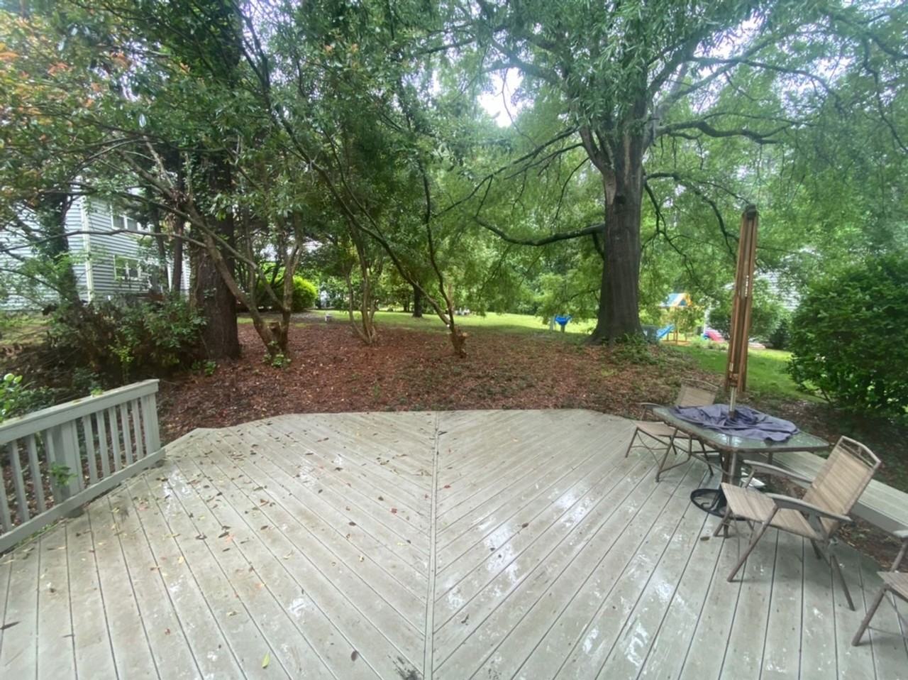 18 Clover Dr - Photo 5 of 21
