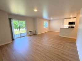 featured image of 655 4th St Ne