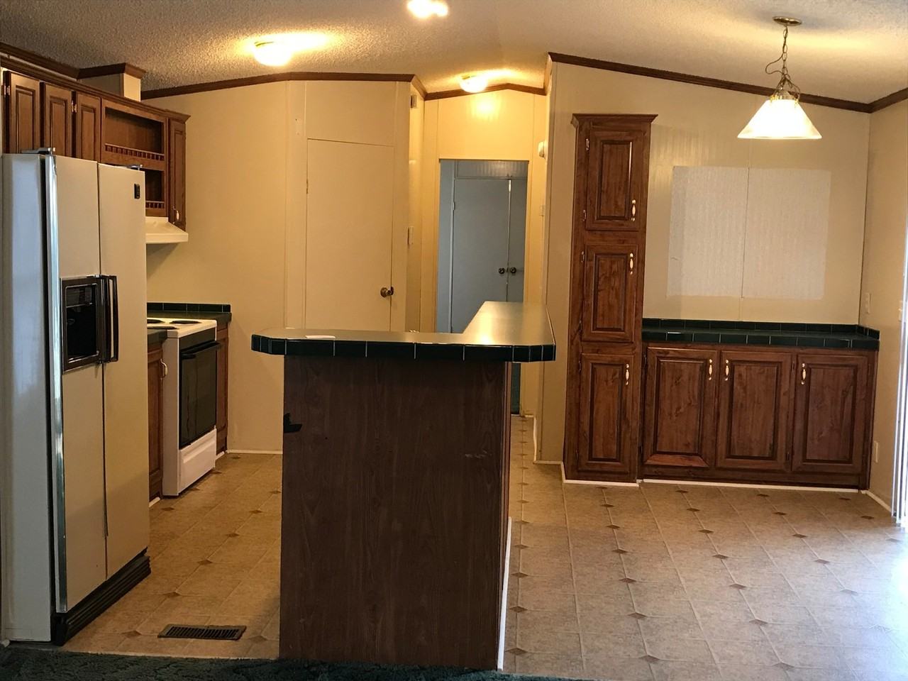 1843 Evans Rd - Photo 4 of 22