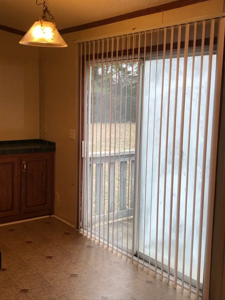 1843 Evans Rd - Photo 6 of 22