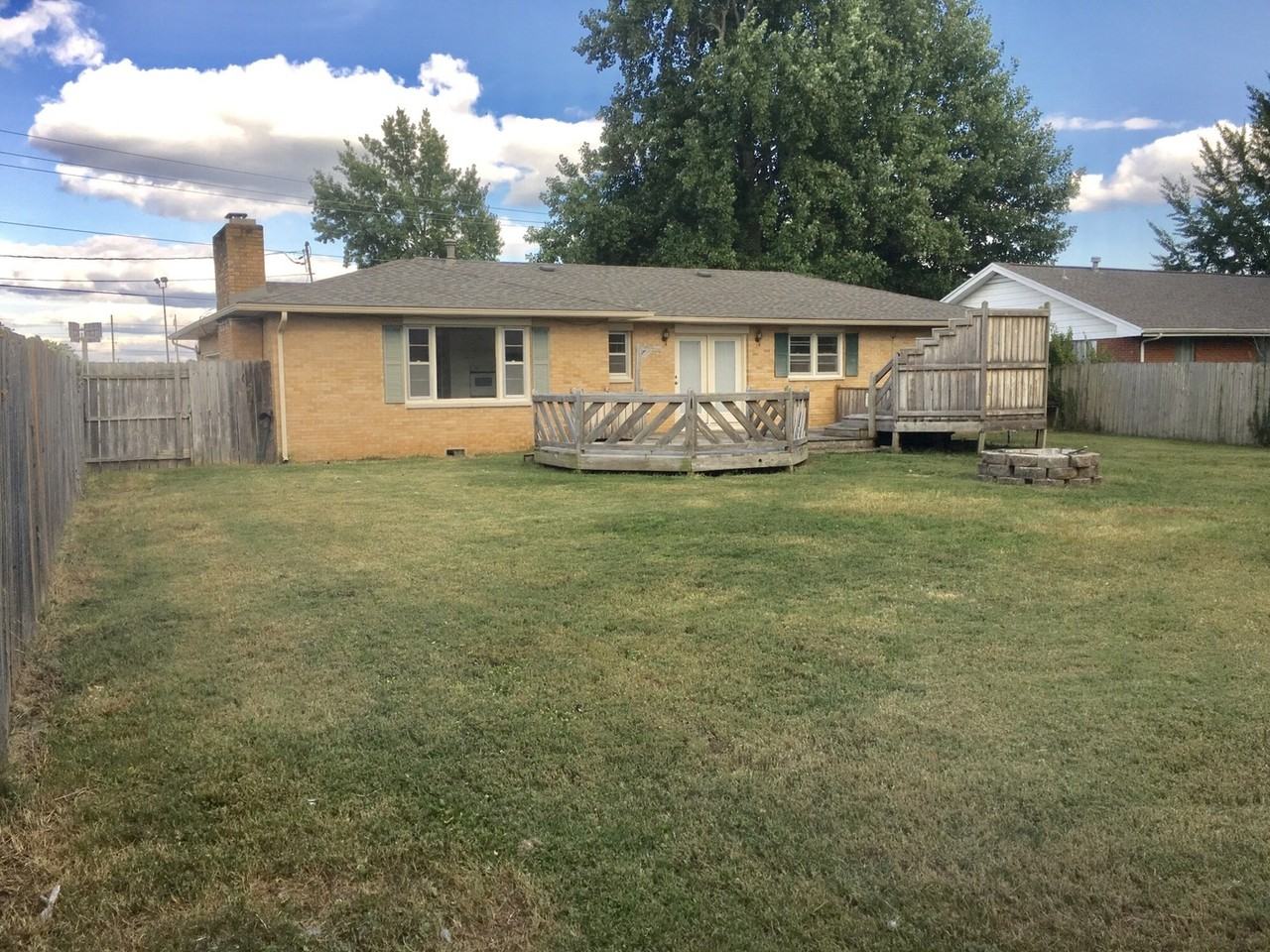 1905 S Linden Ave - Photo 2 of 21