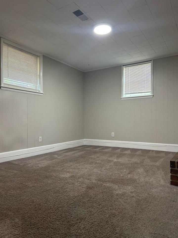 2902 Norgate Ct - Photo 5 of 6