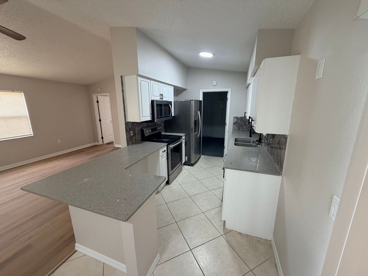 8425 Omega Ln - Photo 2 of 17