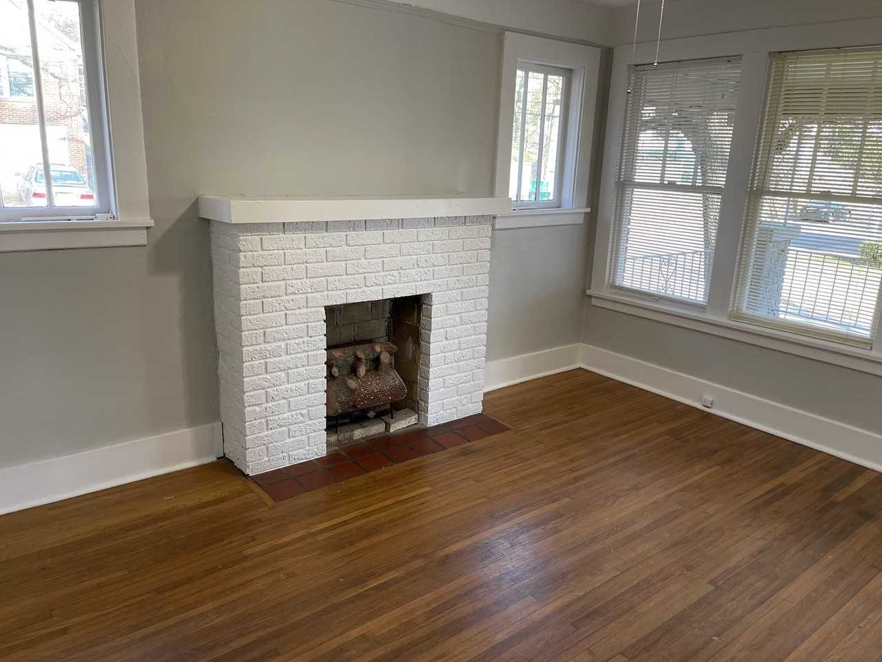322 Rose St - Photo 3 of 22