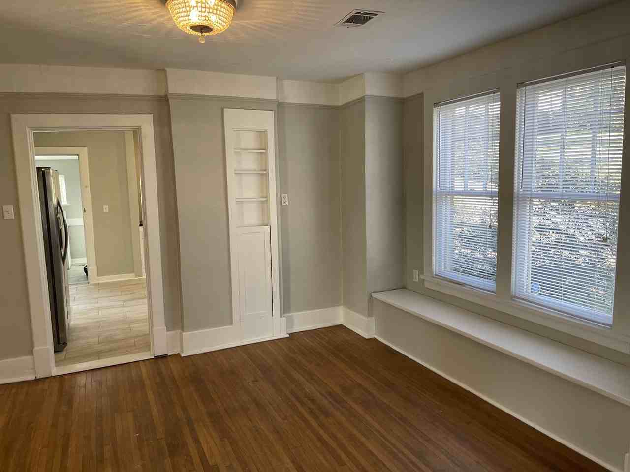 322 Rose St - Photo 4 of 22