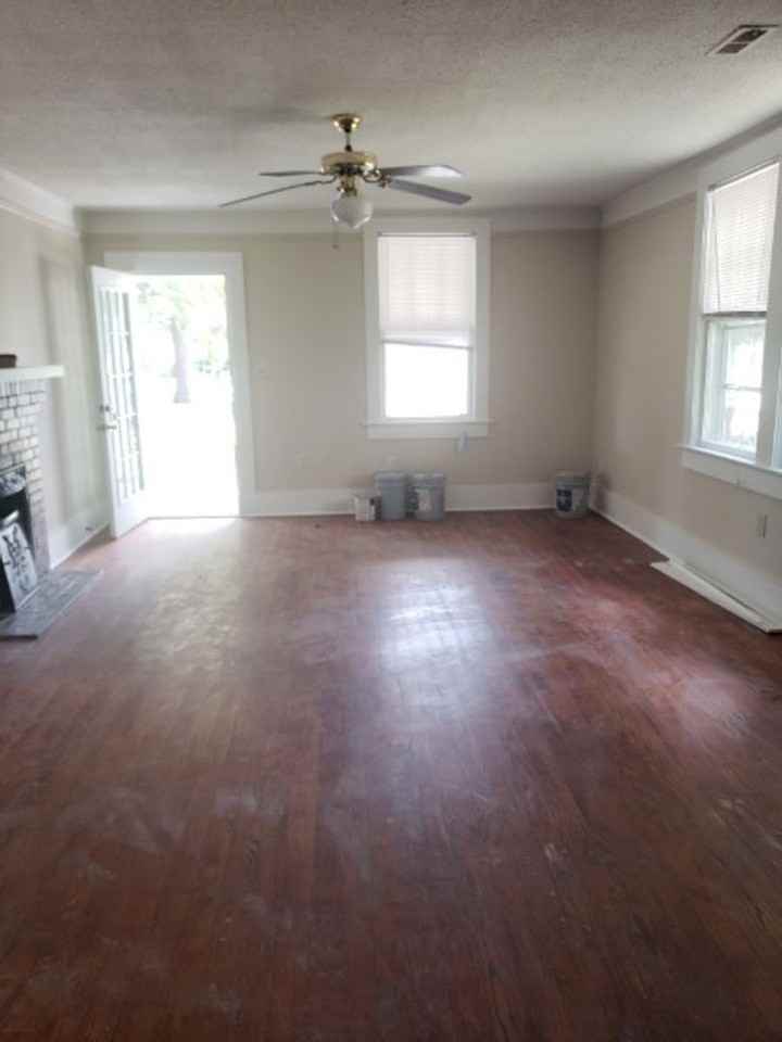 4678 Ohear Ave - Photo 6 of 13