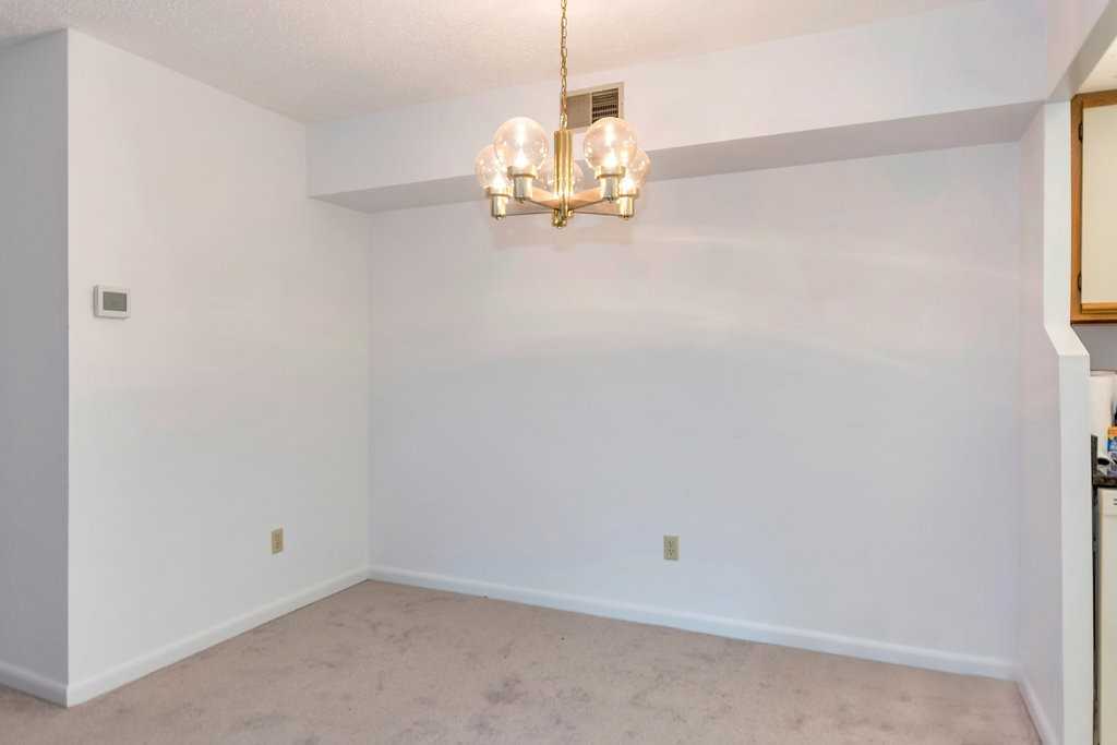 112 Turtle Creek Rd - Photo 4 of 17