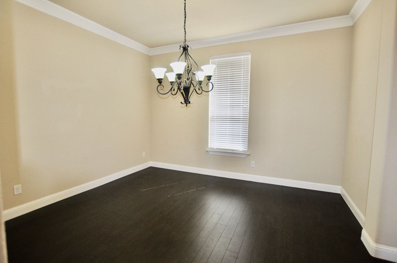 2529 Elk Hollow Ln - Photo 6 of 16