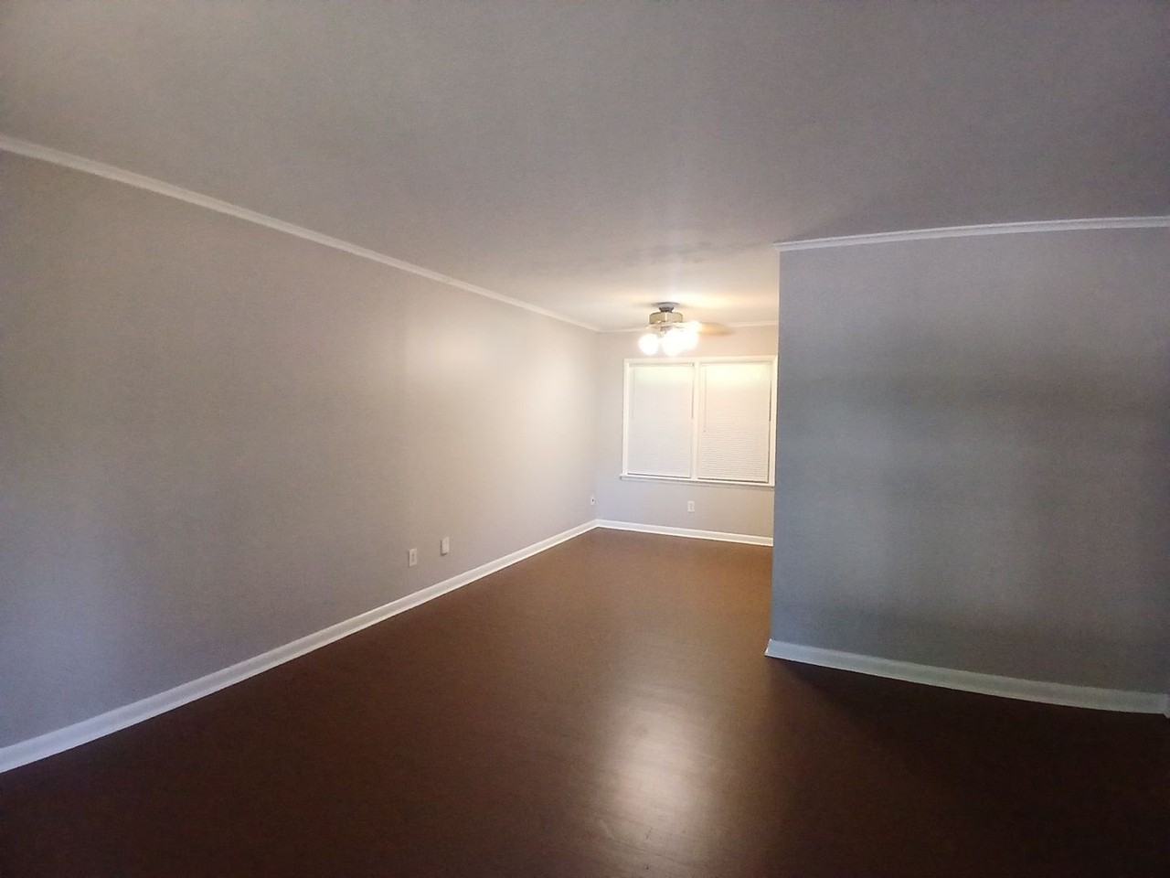 1787 S Perkins Rd - Photo 2 of 11