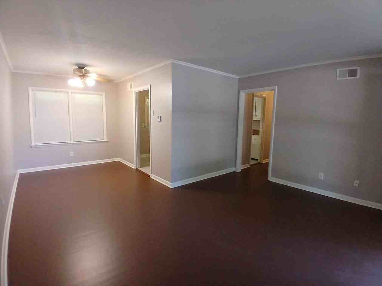 1787 S Perkins Rd - Photo 3 of 11