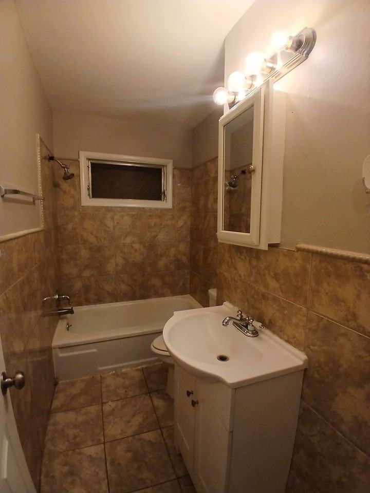1787 S Perkins Rd - Photo 7 of 11