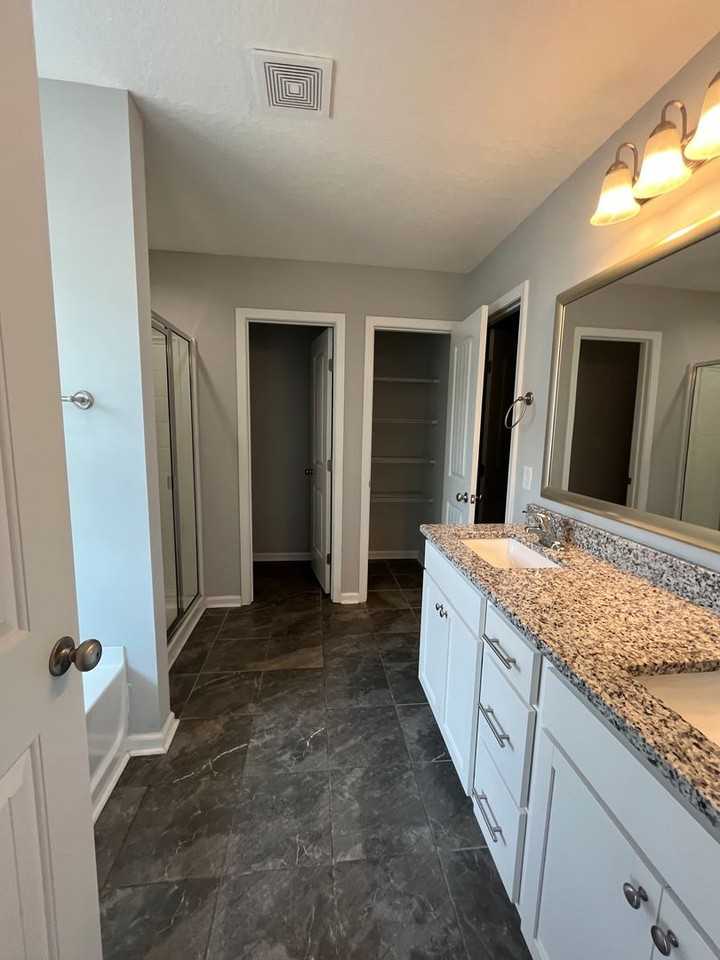 1338 Talmadge Rd - Photo 6 of 25