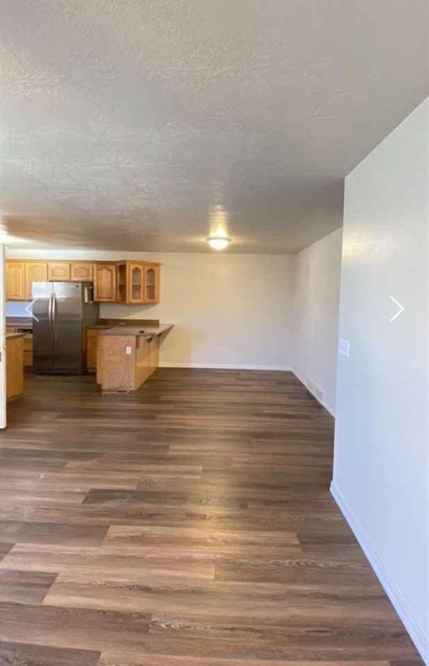206 E 820 S - Photo 5 of 19