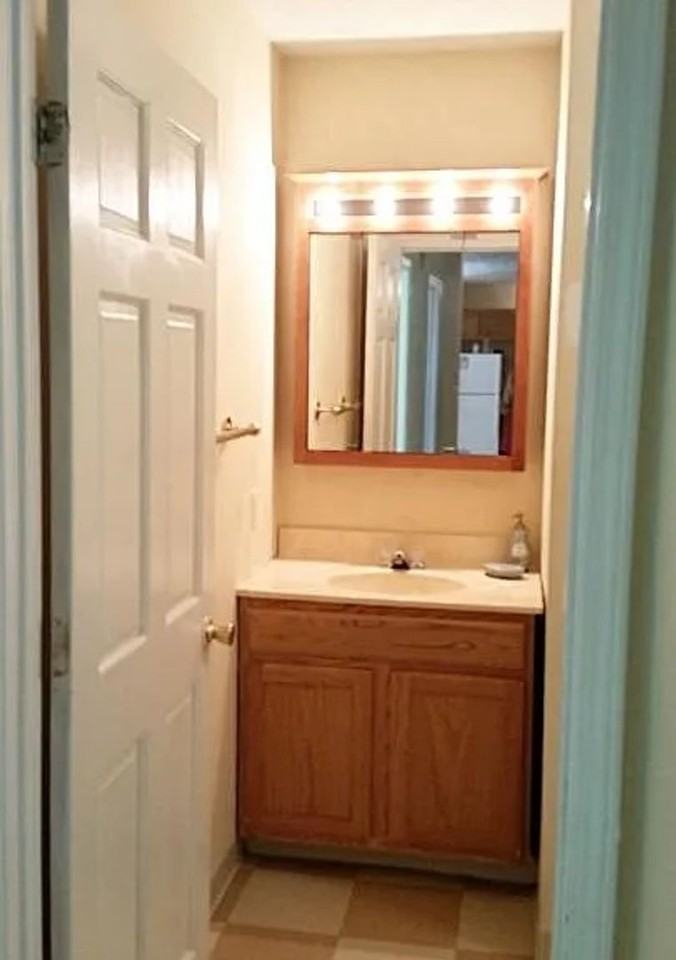 11182 Main St - Photo 2 of 9