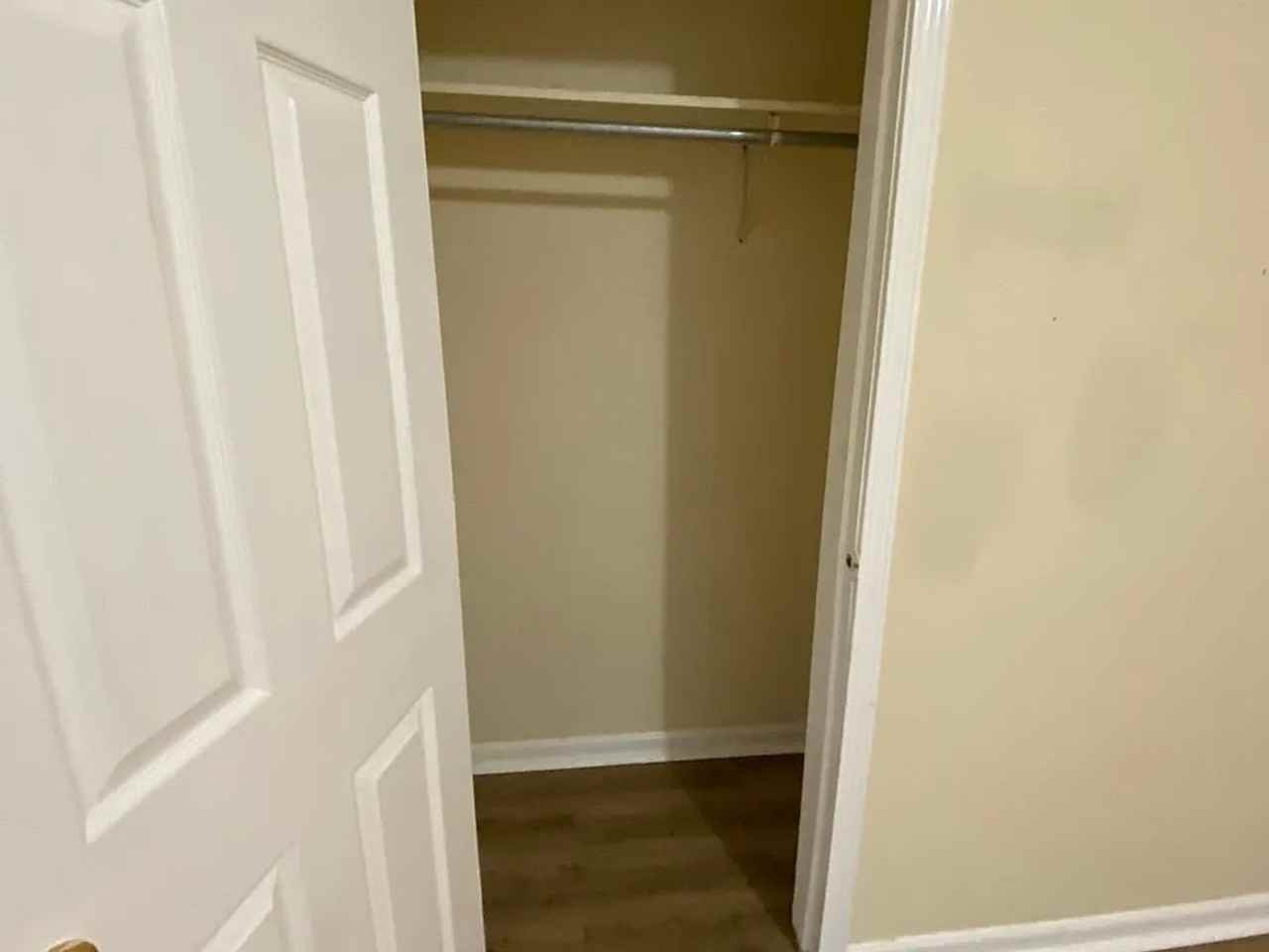 11182 Main St - Photo 3 of 9