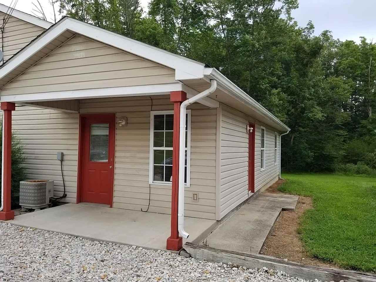 11182 Main St - Photo 5 of 9
