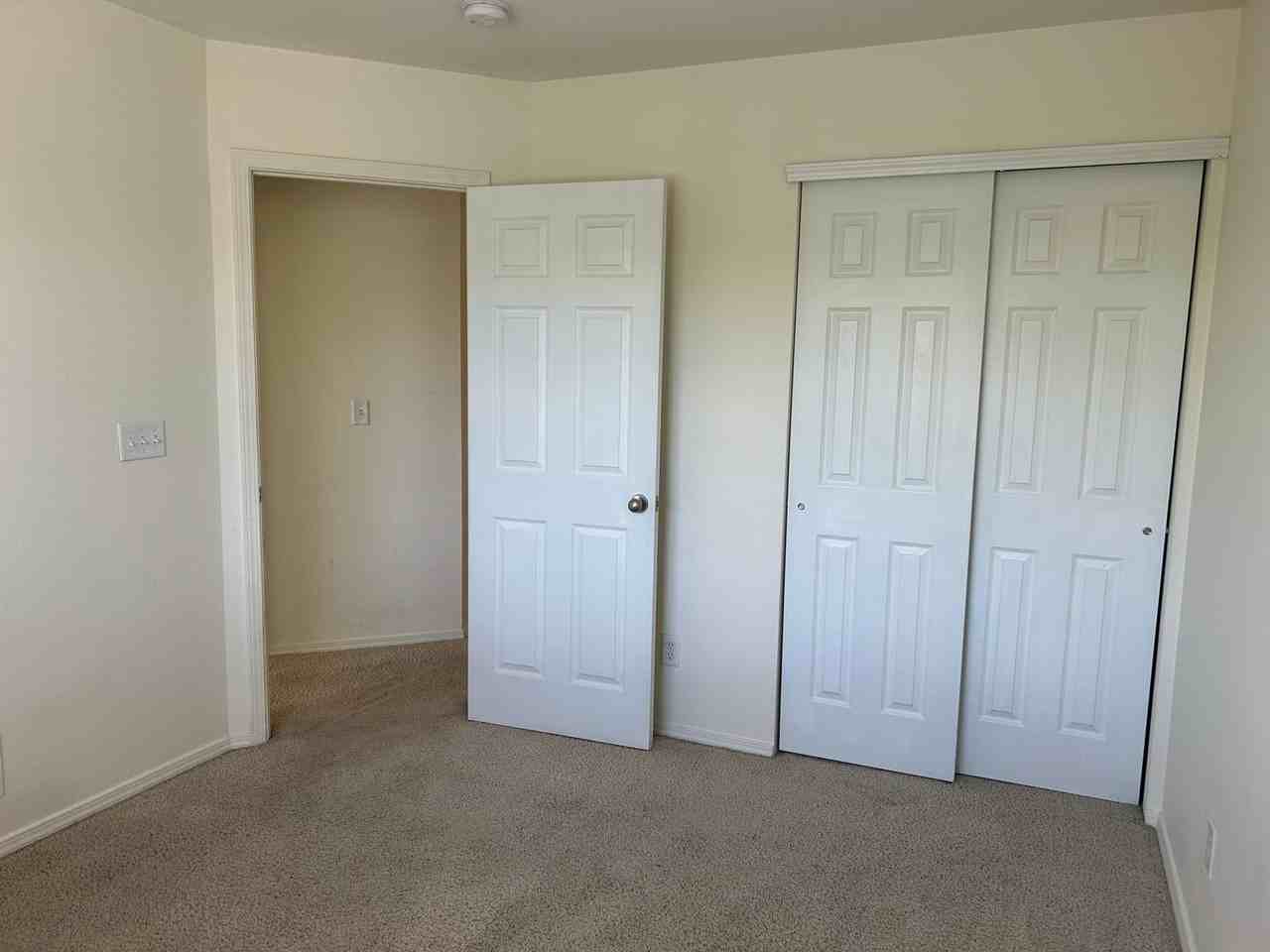 1332 Vinson St - Photo 7 of 13