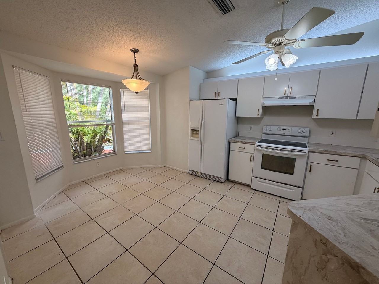 4513 Groveland Ave - Photo 4 of 16